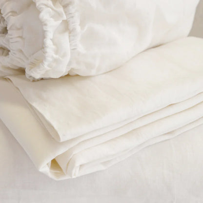 Set di lenzuola in lino di Pom Pom at Home, crema