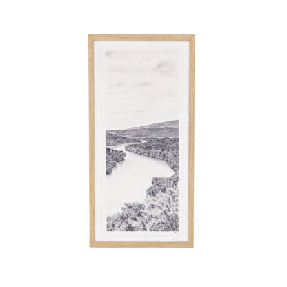 Reverie II di Tenaya Wickstrand, 15,5 x 31, cornice in rovere bianco