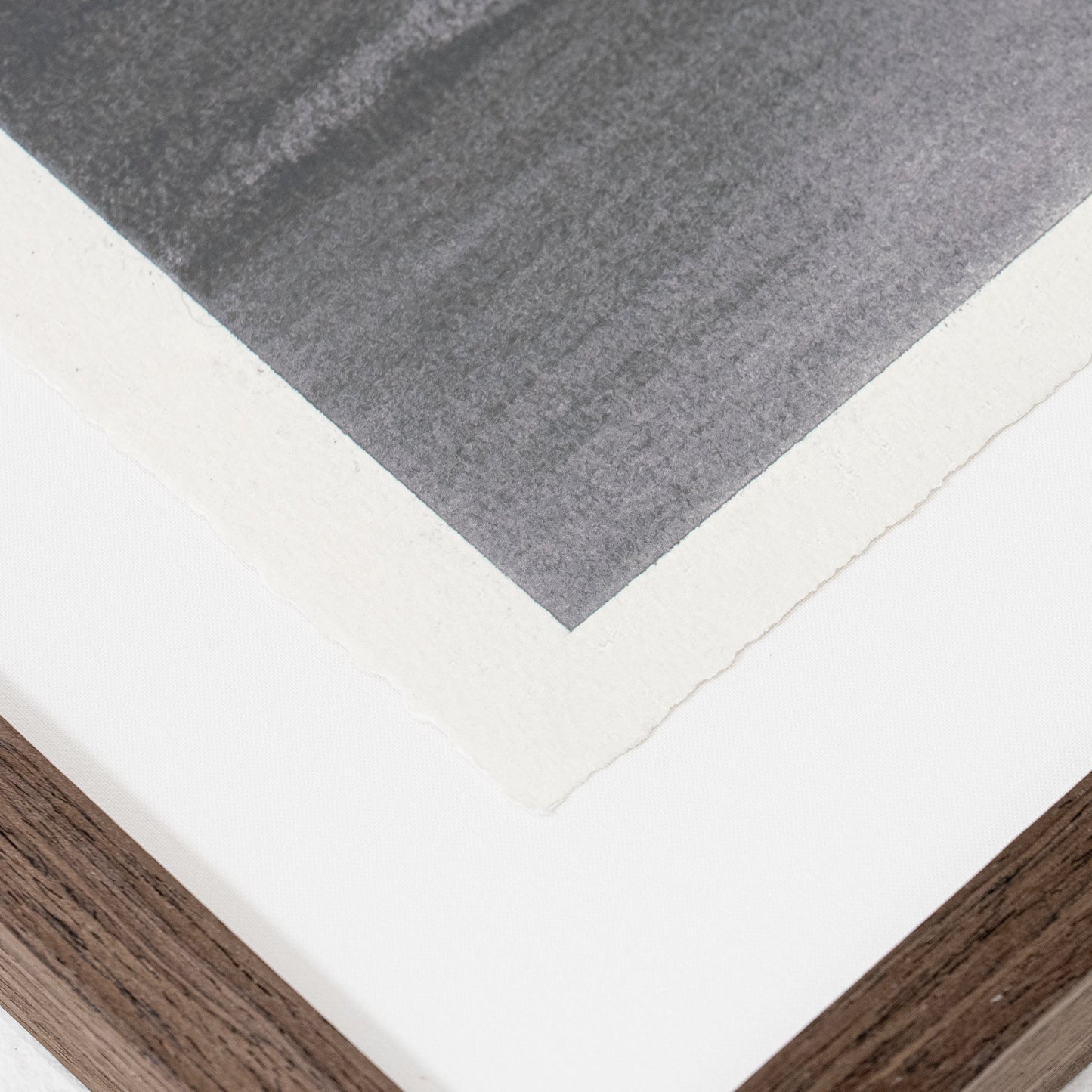 Cloaked di Tenaya Wickstrand, 35 x 26, cornice Espresso