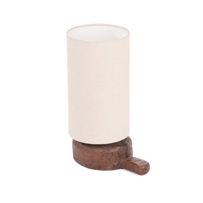 Lampada da tavolo con collo girevole in legno di recupero