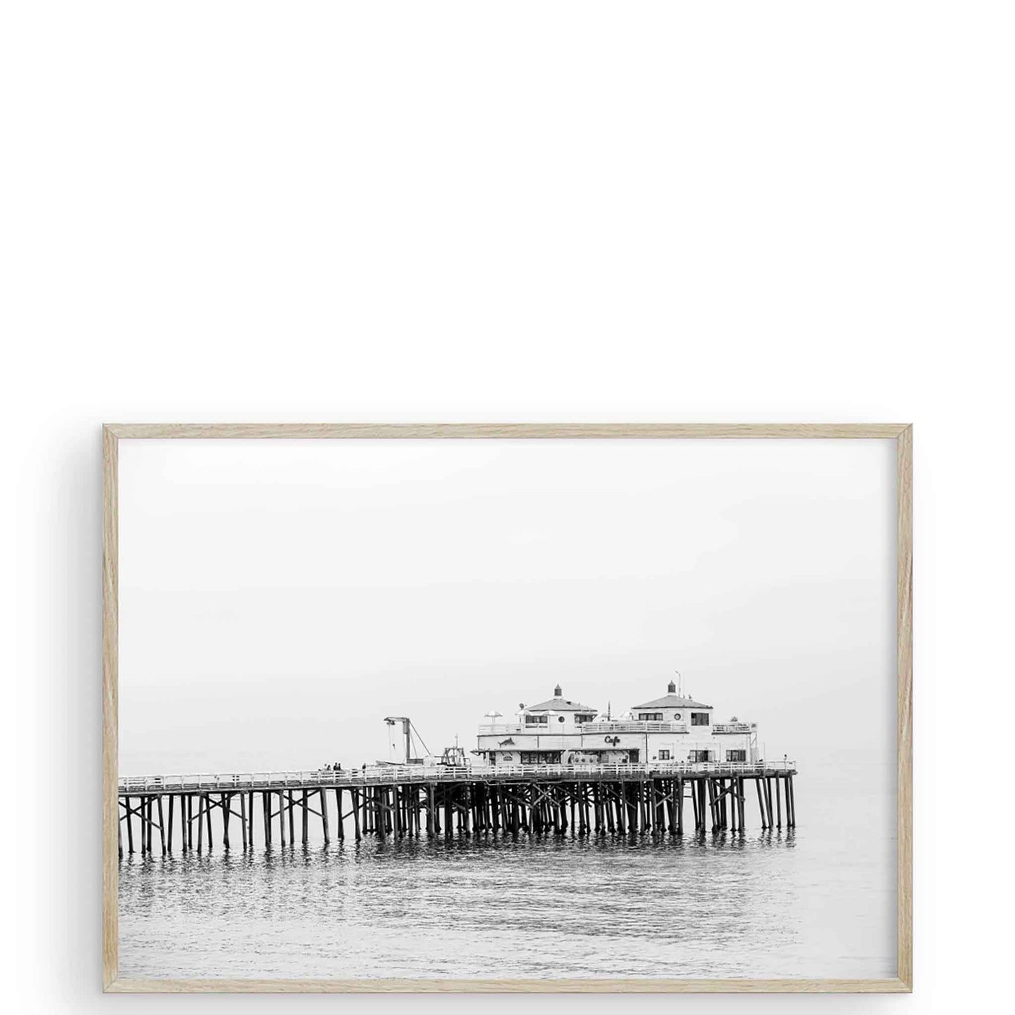 Malibu Pier di Carly Tabak