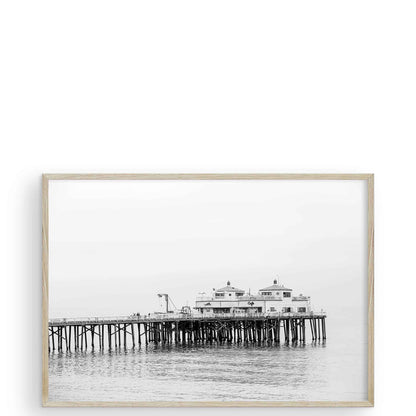 Malibu Pier di Carly Tabak