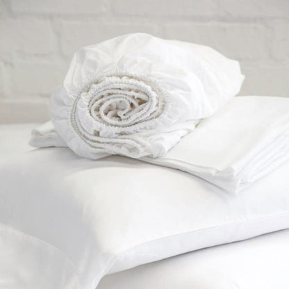 Set di lenzuola in percalle di cotone di Pom Pom at Home, bianco