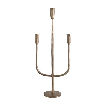 Candelabro in metallo ricavato da foraggi fatti a mano a Capri