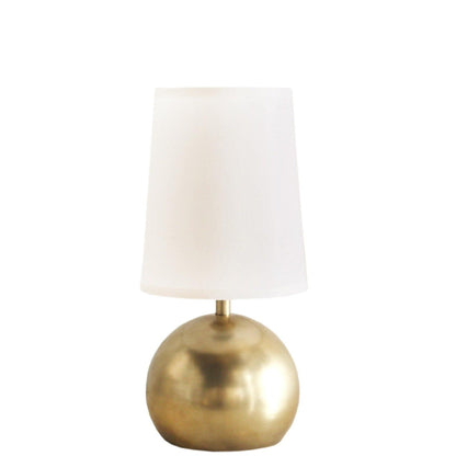 Lampada da tavolo Quinn con paralume in lino 